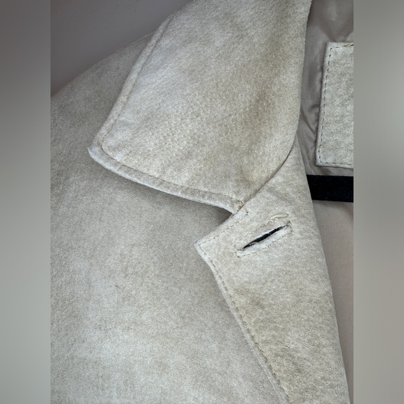 Women’s size large Bernardo tan suede jacket / work coat - Picture 3 of 6
